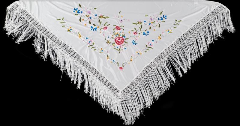 Embroidered Shawl Made in China. 170cmX80cm